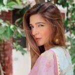 Ayesha Omar say’s: Geo network not paying on time.
