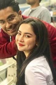 Hania Aamir Responds to Fans Asking About her Marriage Plans with Asim Azhar