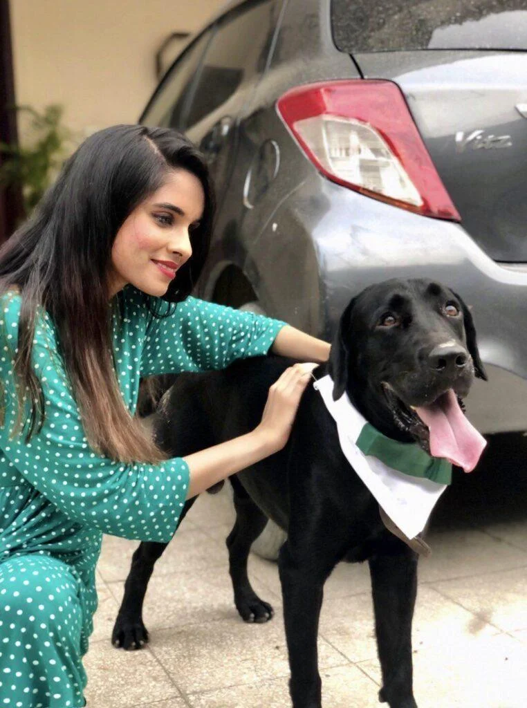 Ducky Bhai hammered with tweets after he roasted a girl celebrating Independence Day with her dog