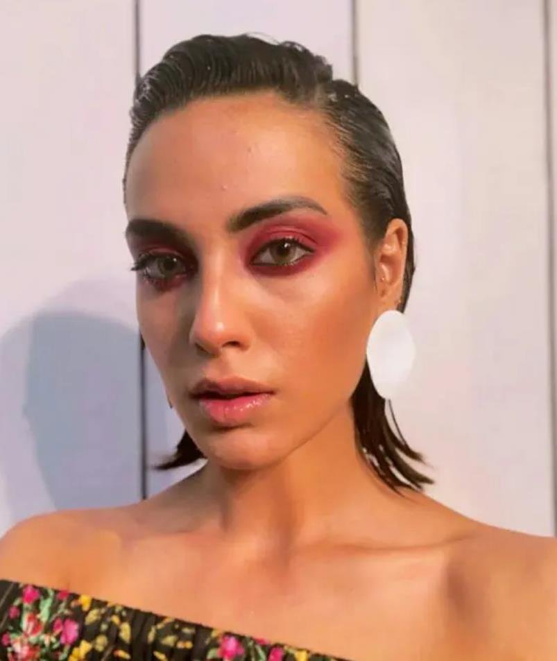 The definition Of BOLD With elegance ‘IQRA AZIZ’