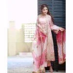 0001400_sajal-aly-setting-the-right-mood-for-the-festive-season